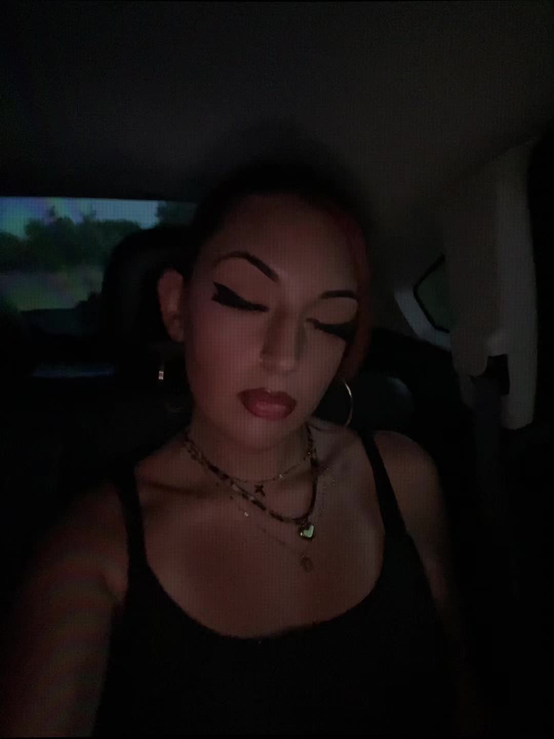 @Iamdesire____