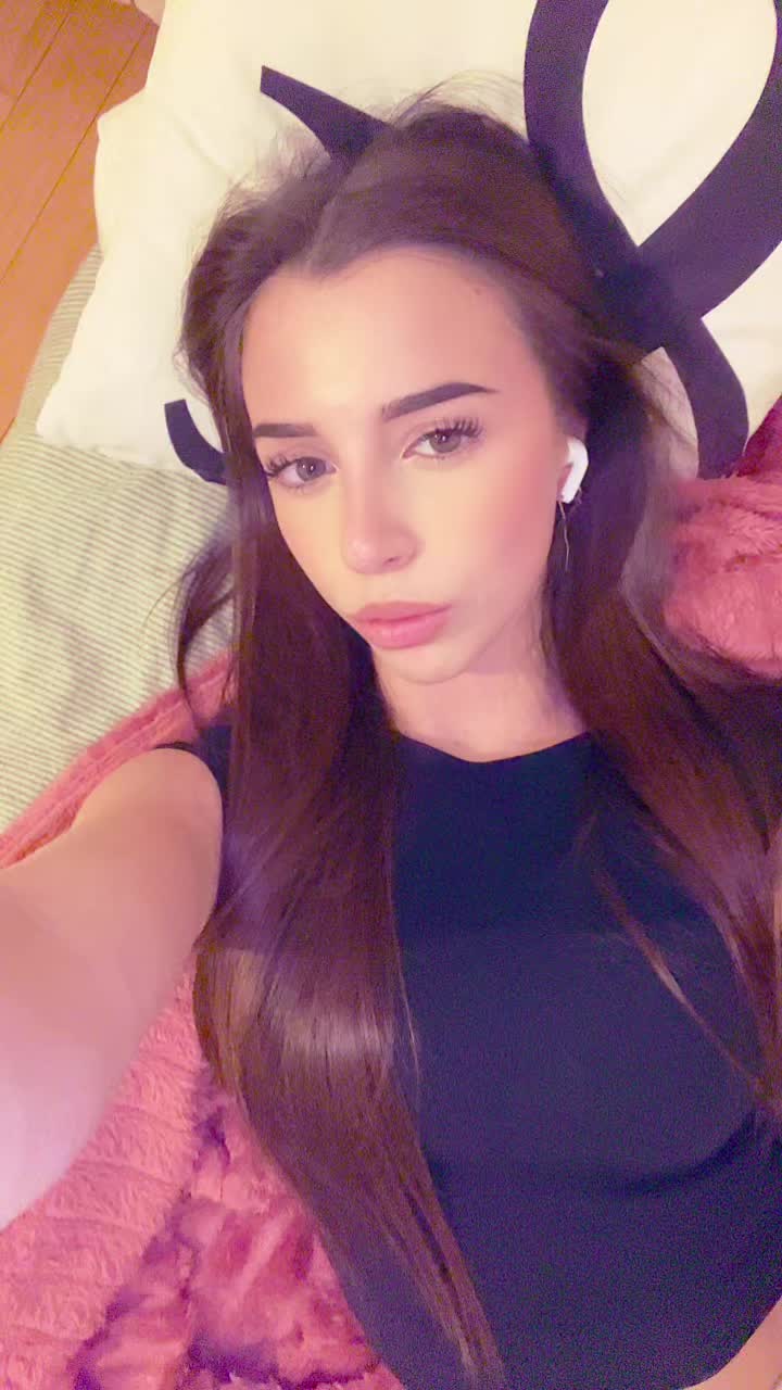 @E⭐️🪩💋🍸