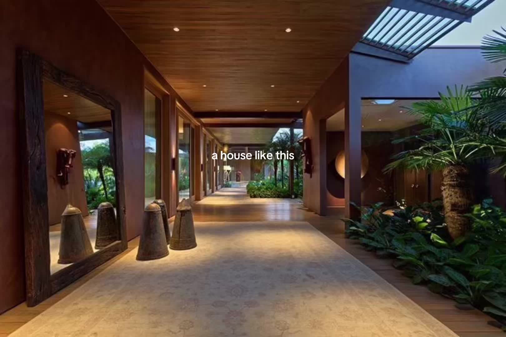 @ᥫ᭡