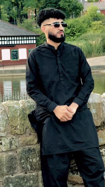 @Khan Abdullah Oldham🇬🇧