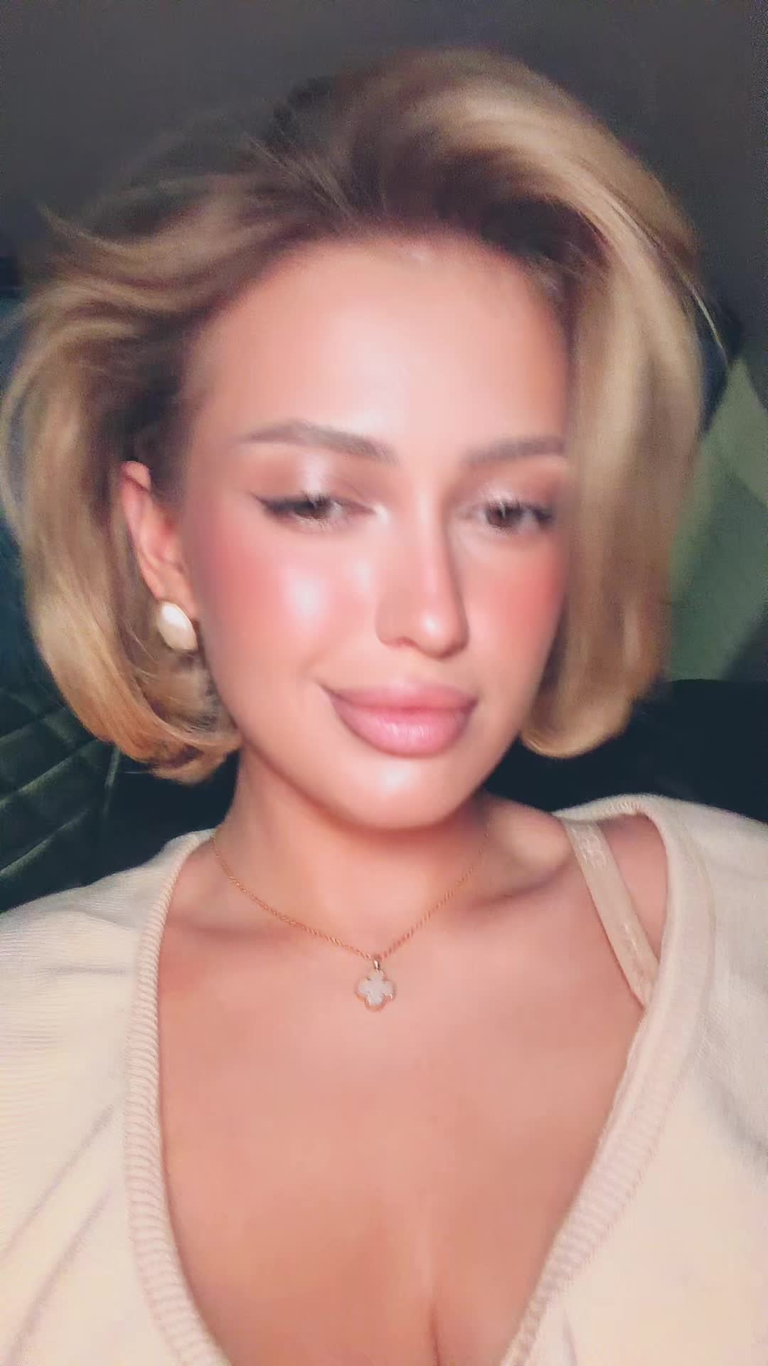 @avexia