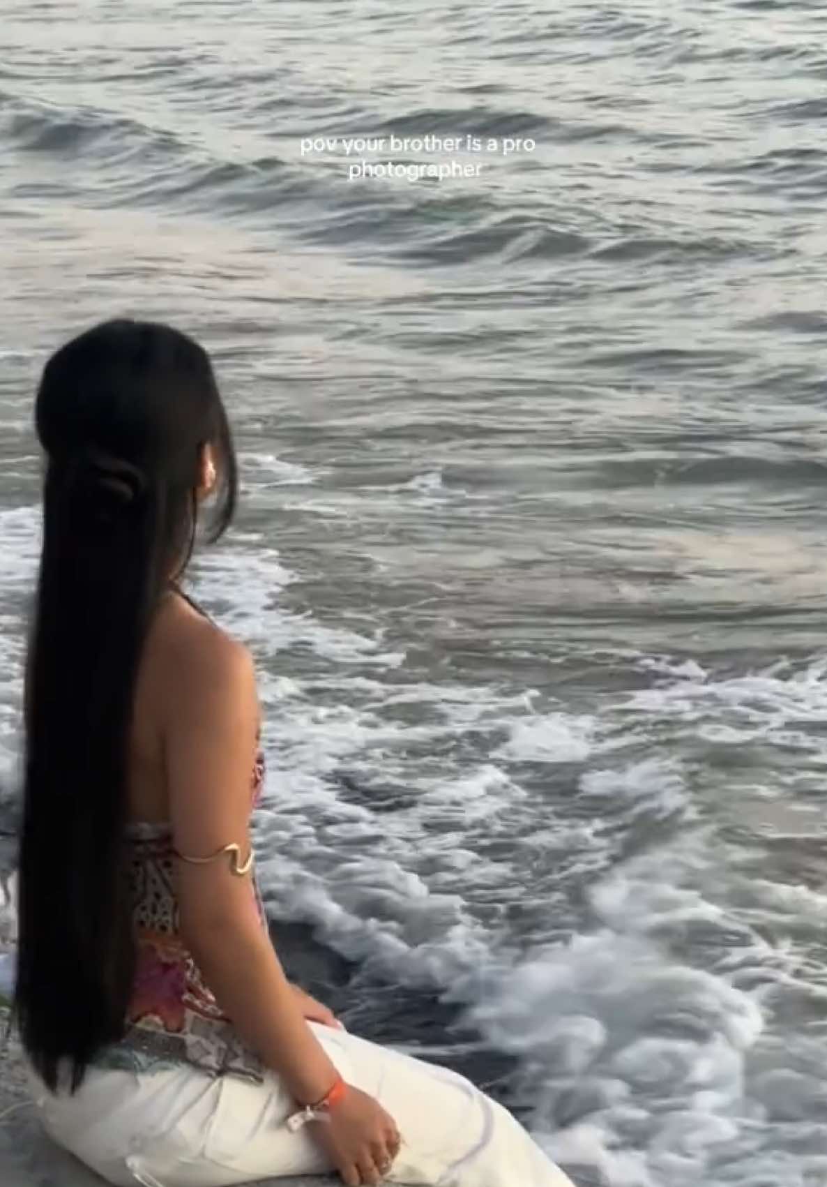 @ani^
