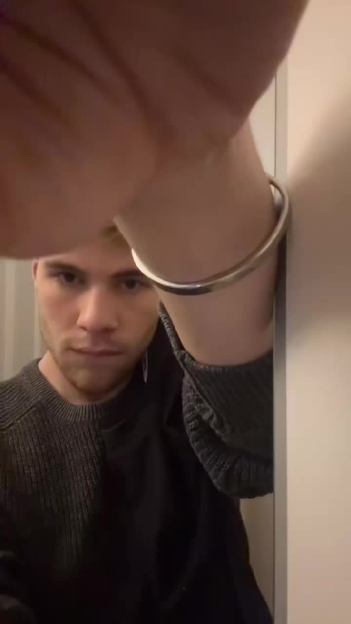 @Billy