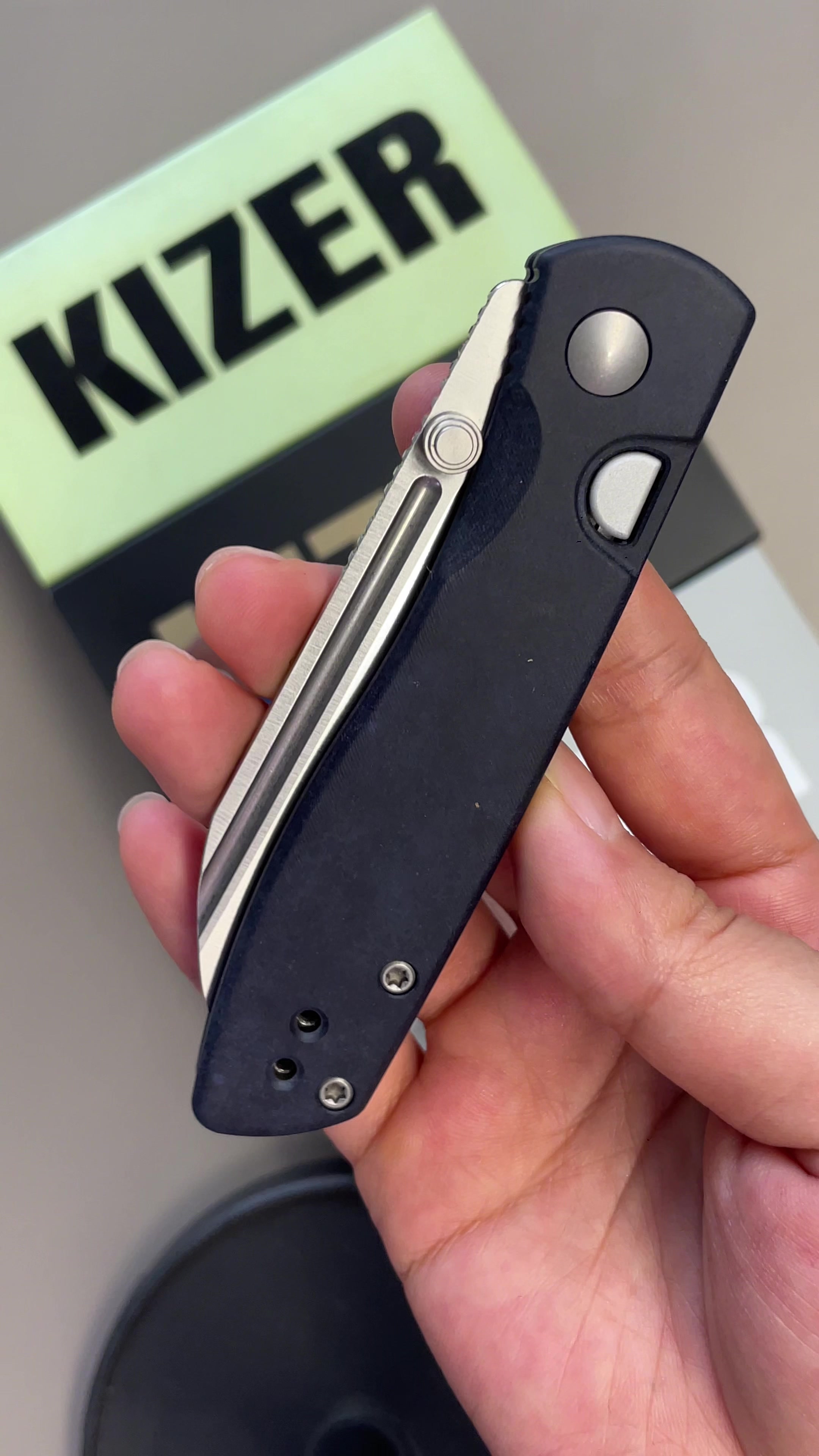 @KIZER EDC