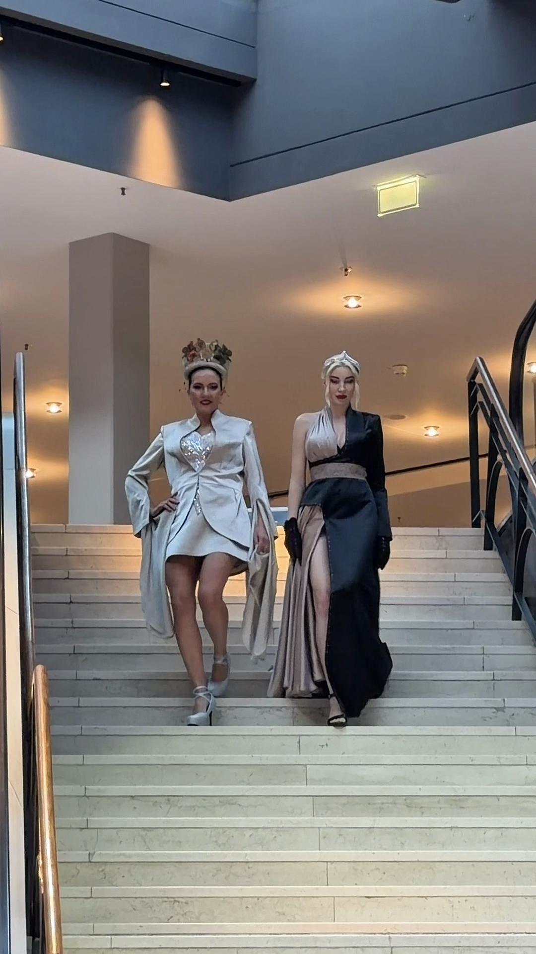 @Снежа