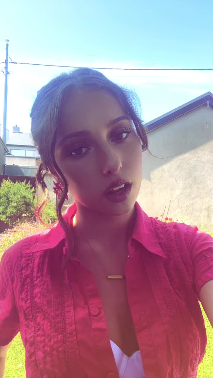 @xsophieotoole