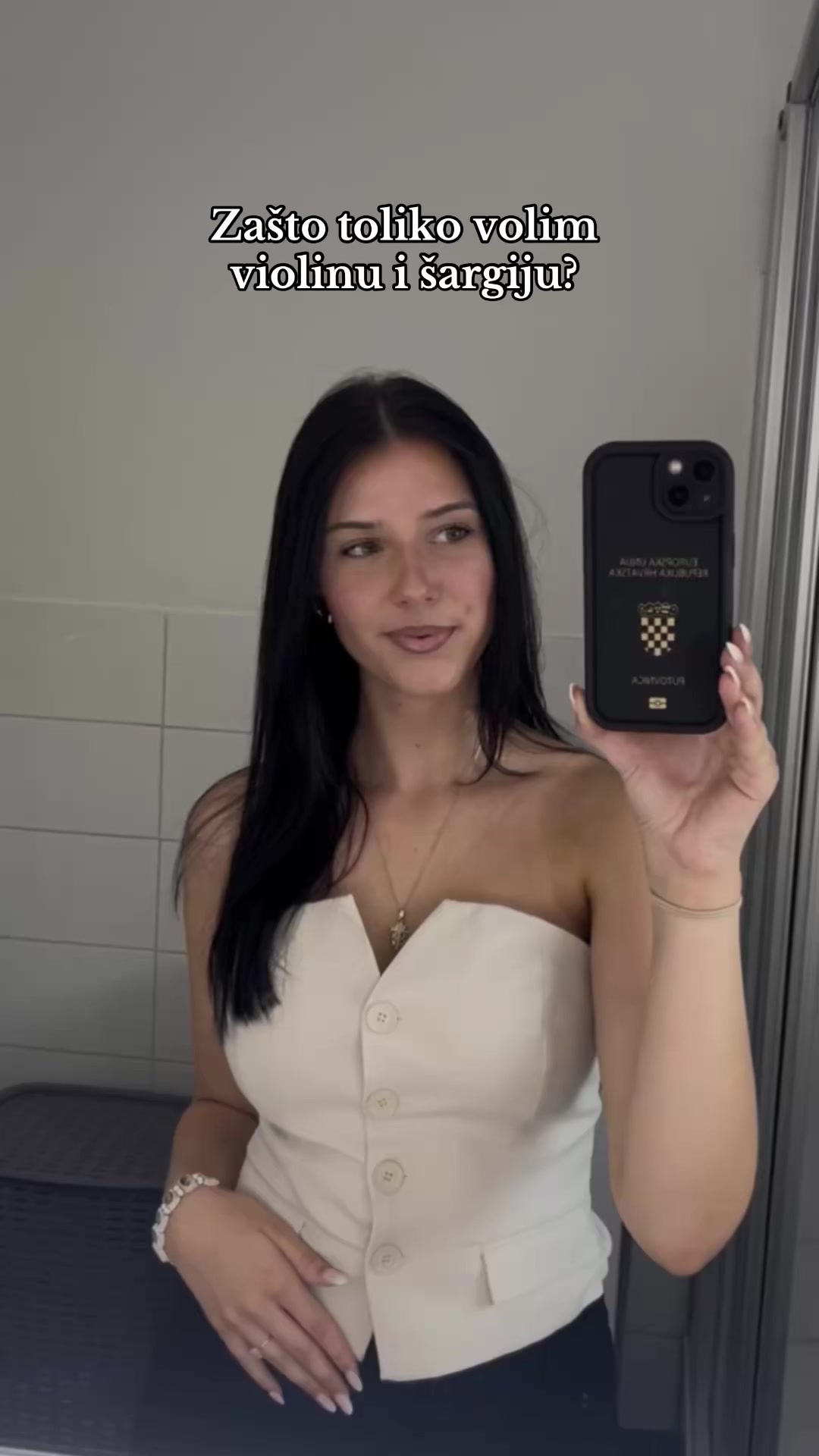 @2lucanke