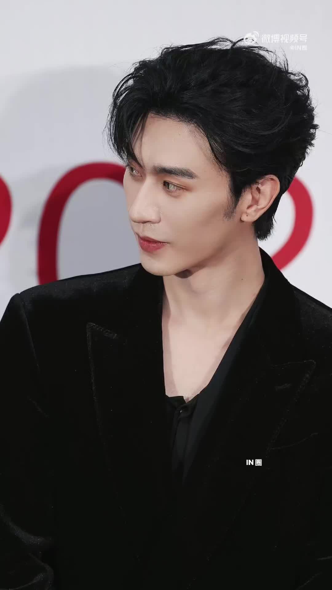 @沉思ChenSi_