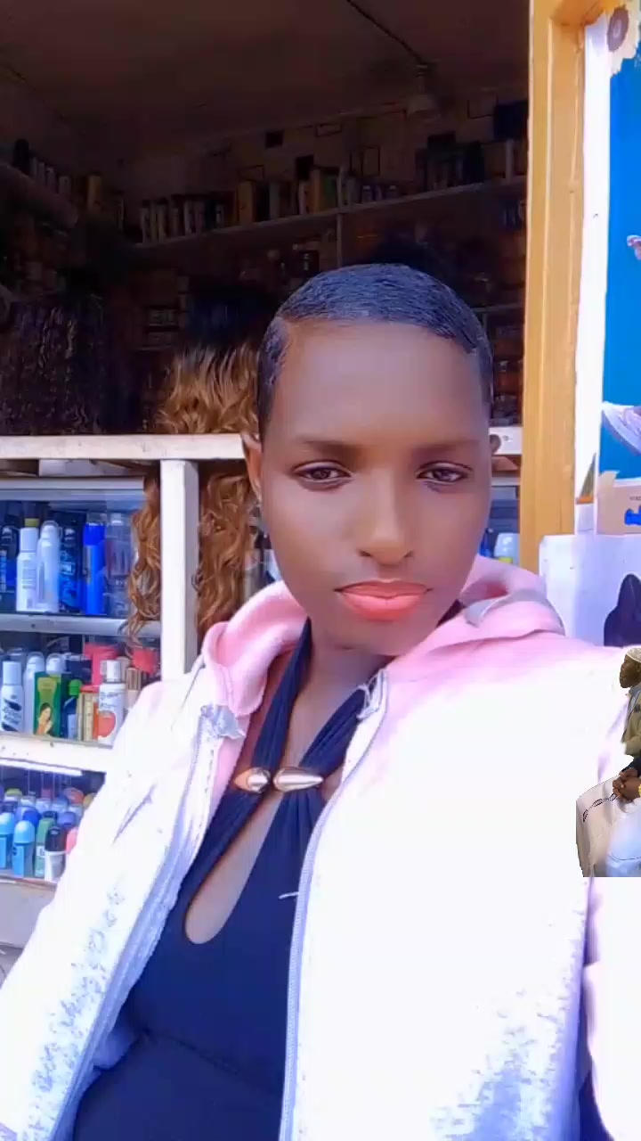 @shatrah last born 🇷🇼🇷🇼