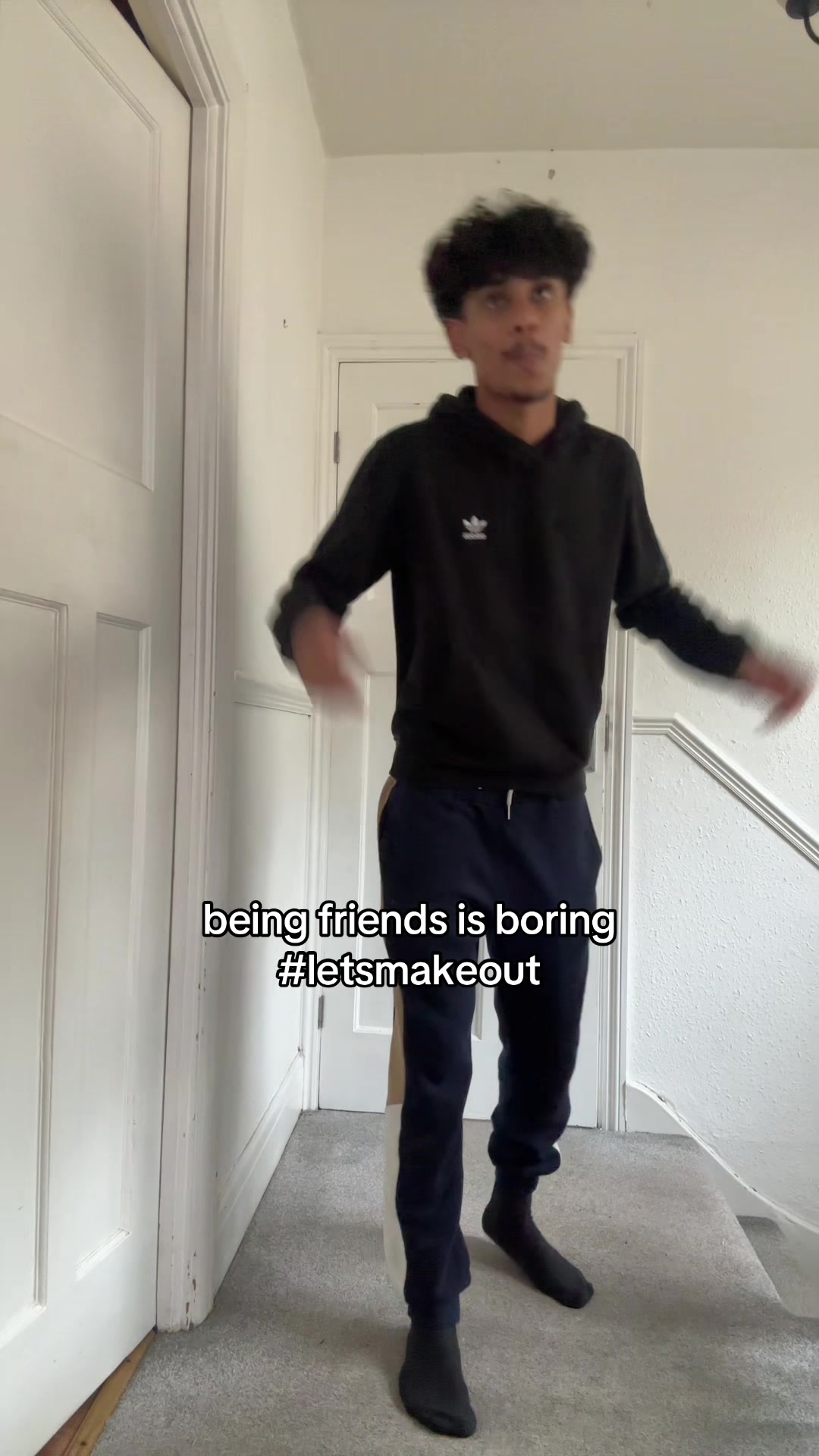 @strayn