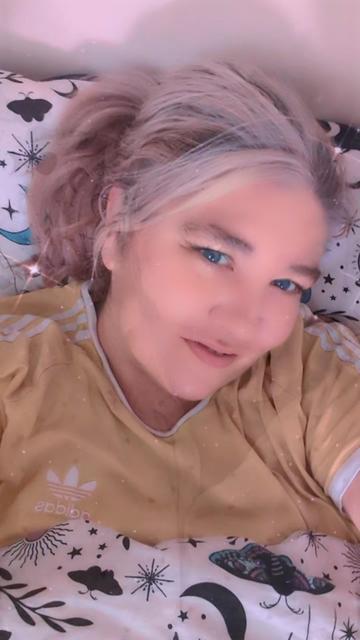 @🧚Vicki🫠