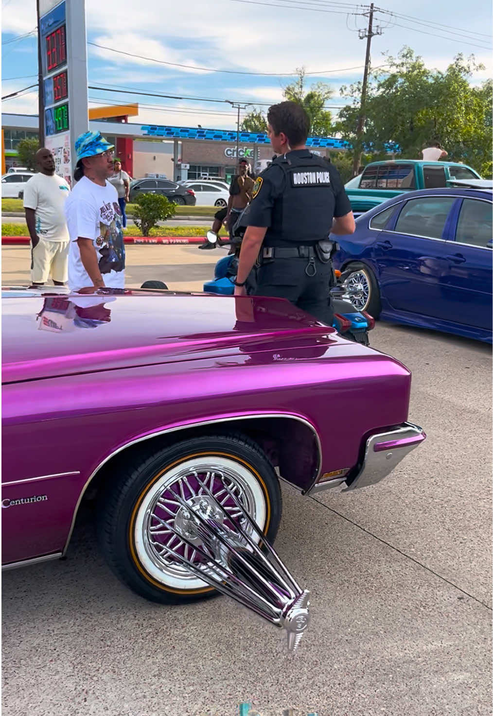 @_houstonliving_