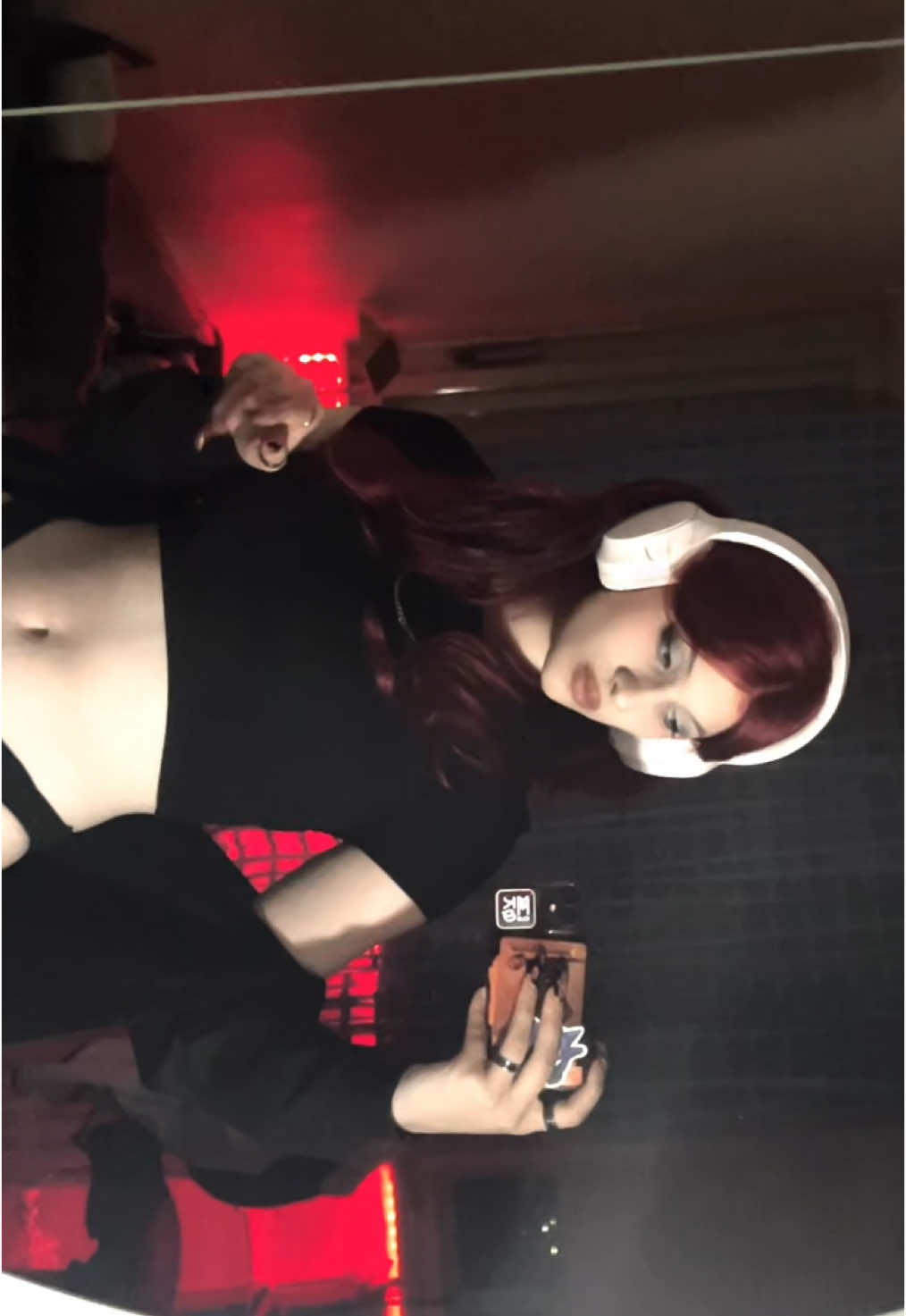 @🏍️