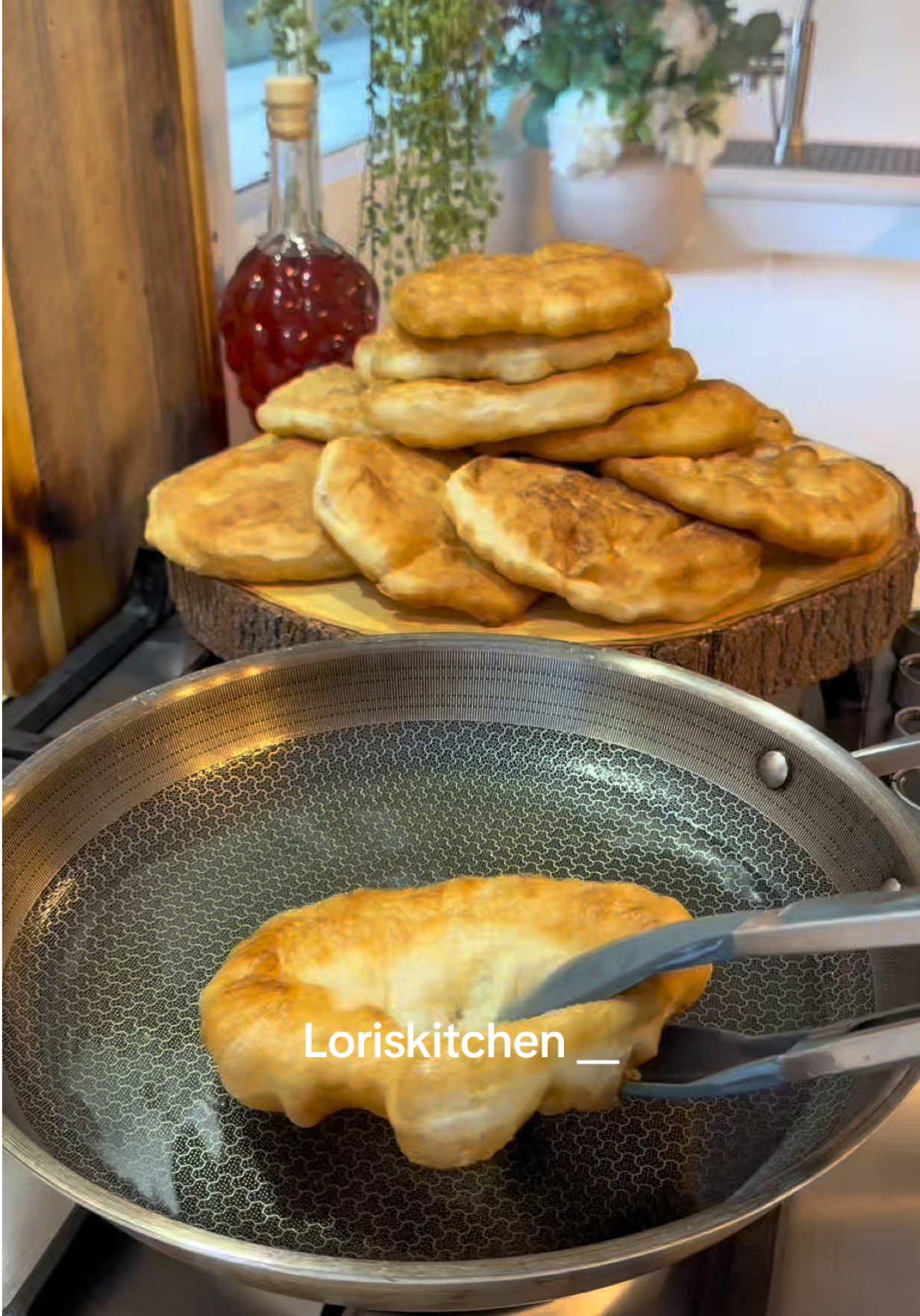 @Lori’s Kitchen