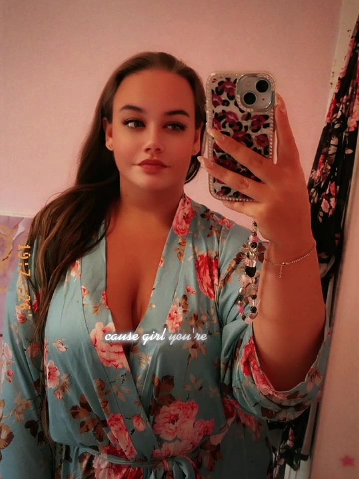 @💕 𝑹𝒐𝒃𝒚𝒏 💕✌️📚💋
