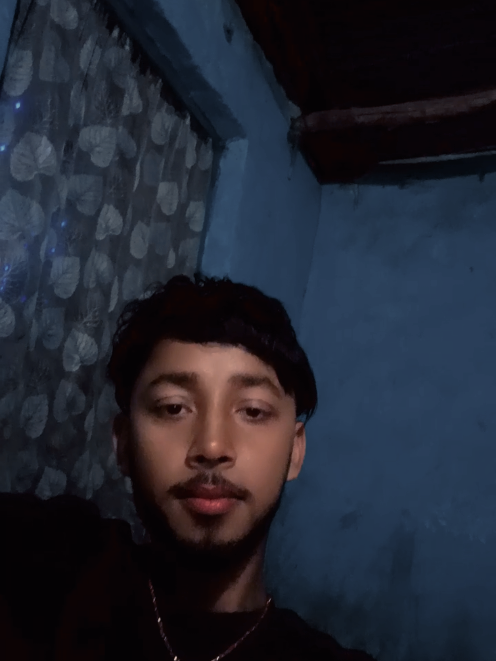 @❣️ᴳᵒᵈˡᵉᵍⁿᵈ᭄ santosh࿐❣️