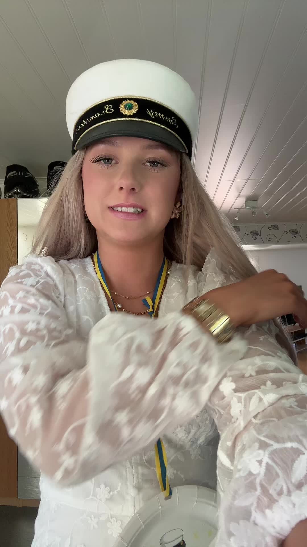 @HejsanHoppzzan17