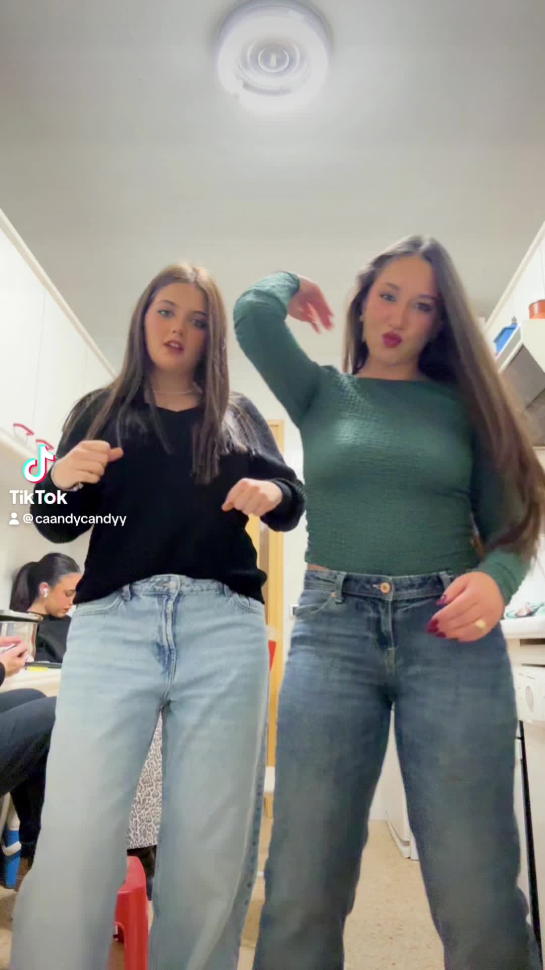 @lydia