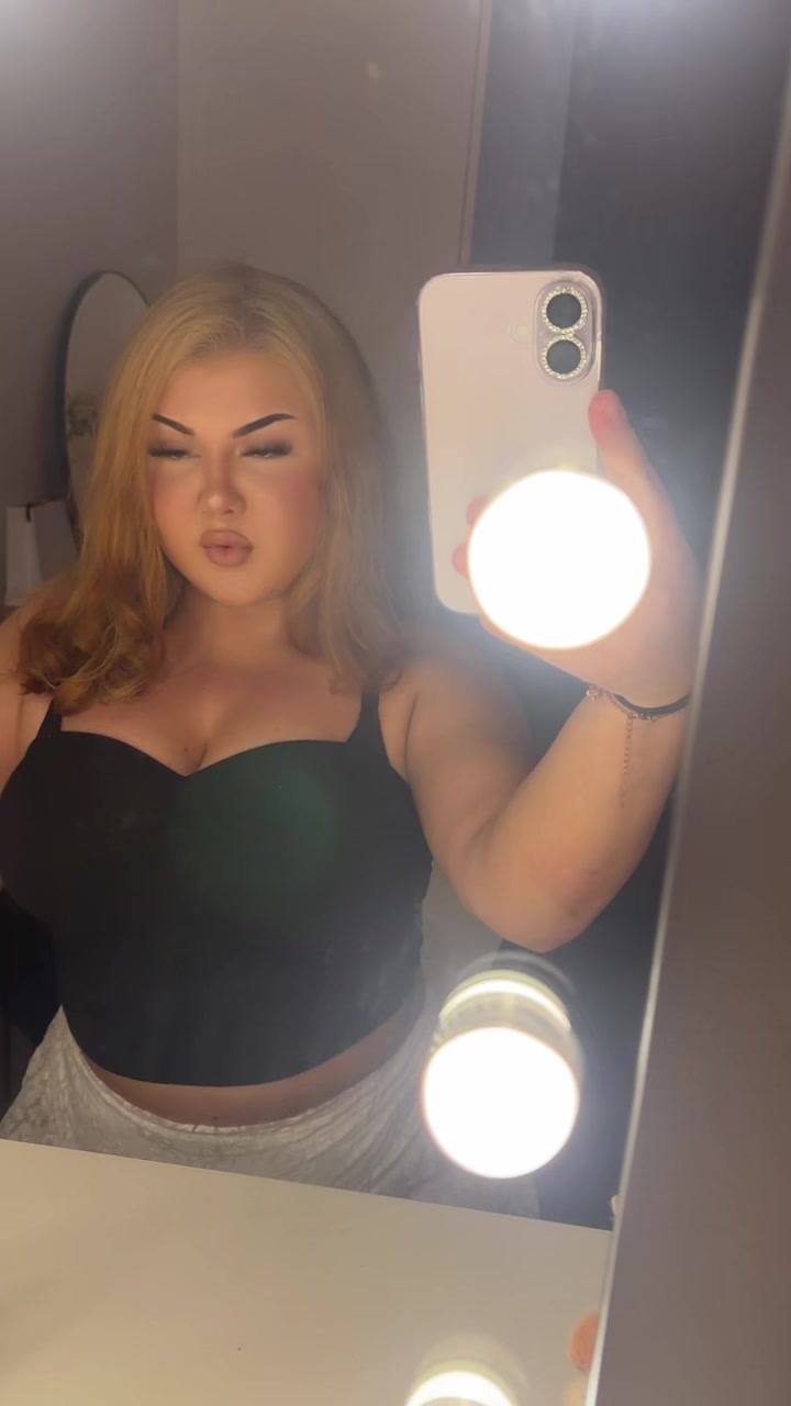 @𝓢