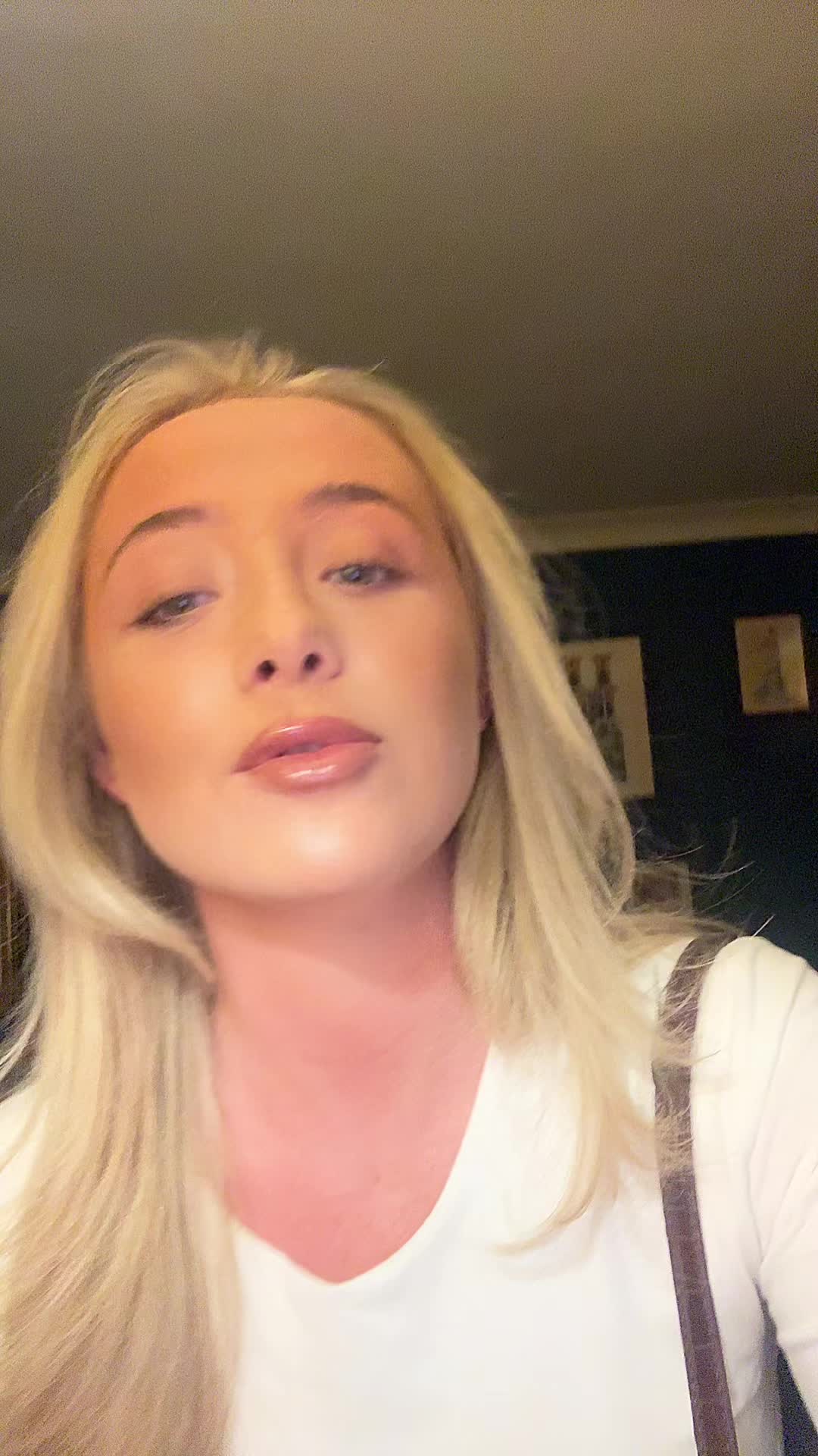 @kerrislaverty