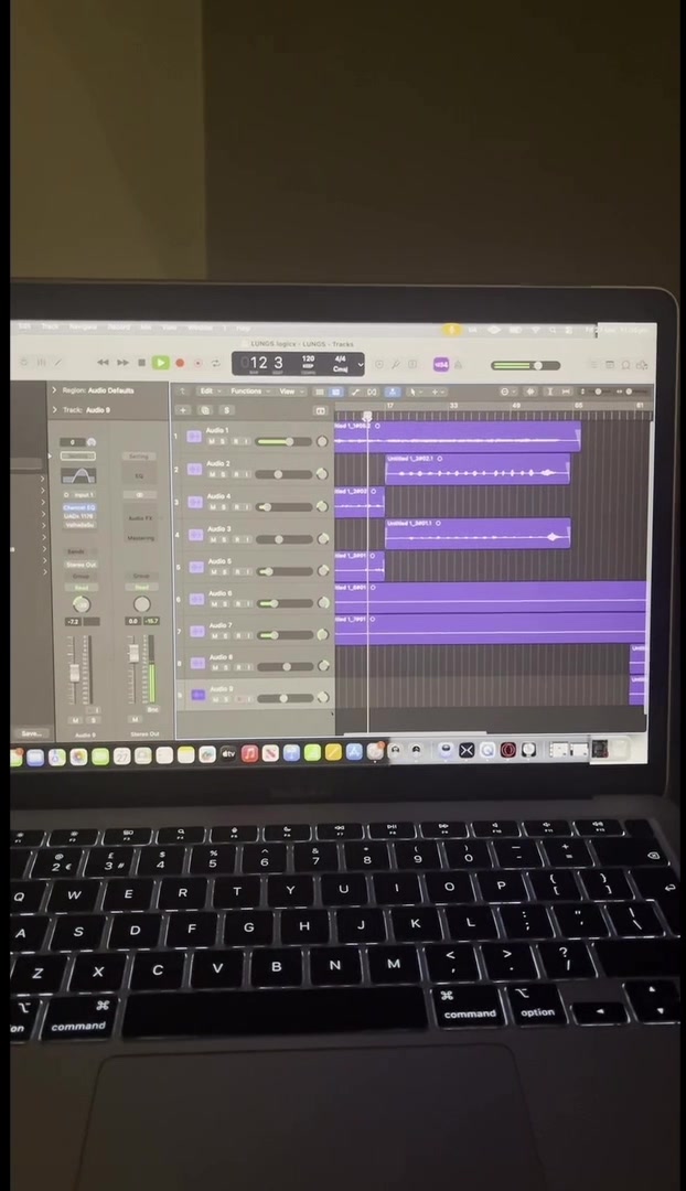 @reubenplaysbass