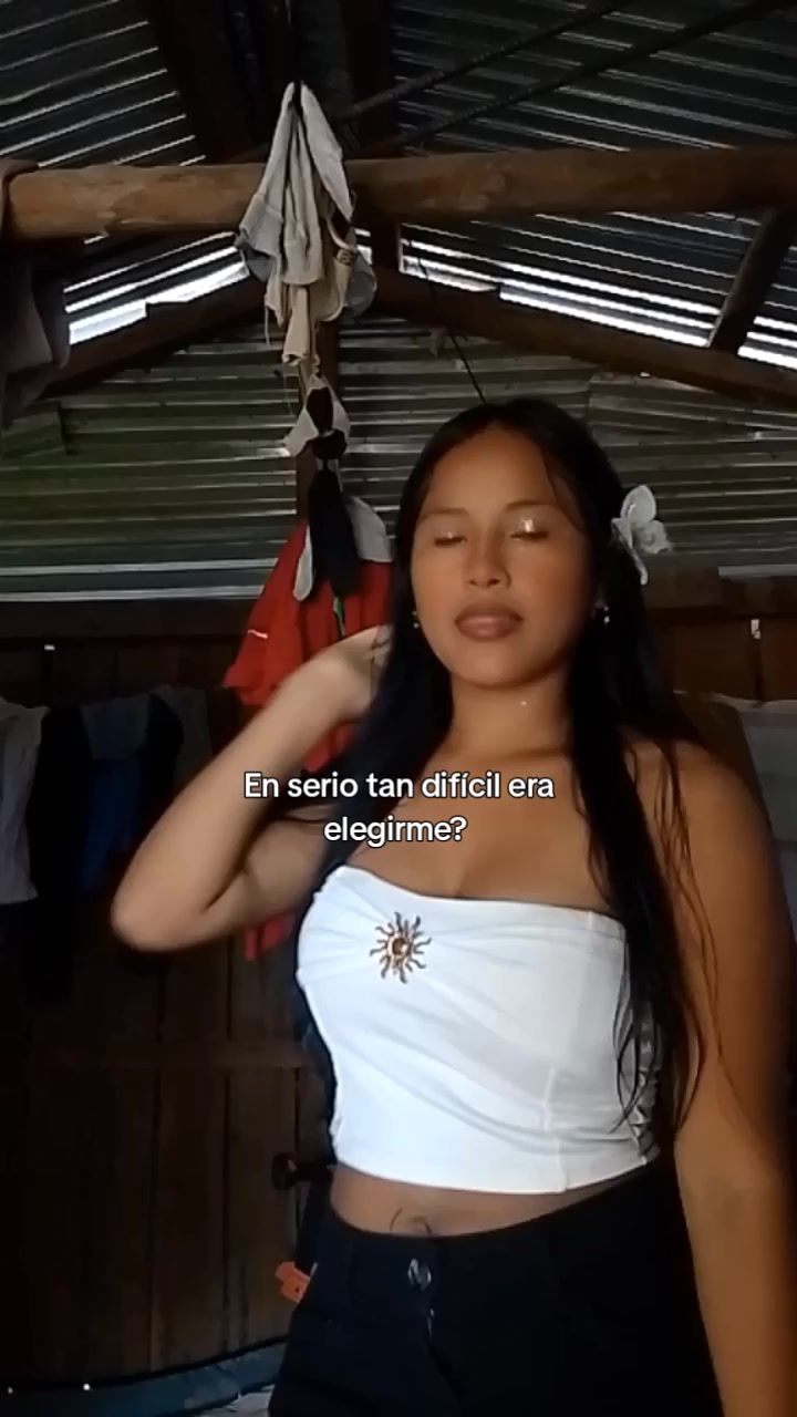 @Fiorela flores🫦