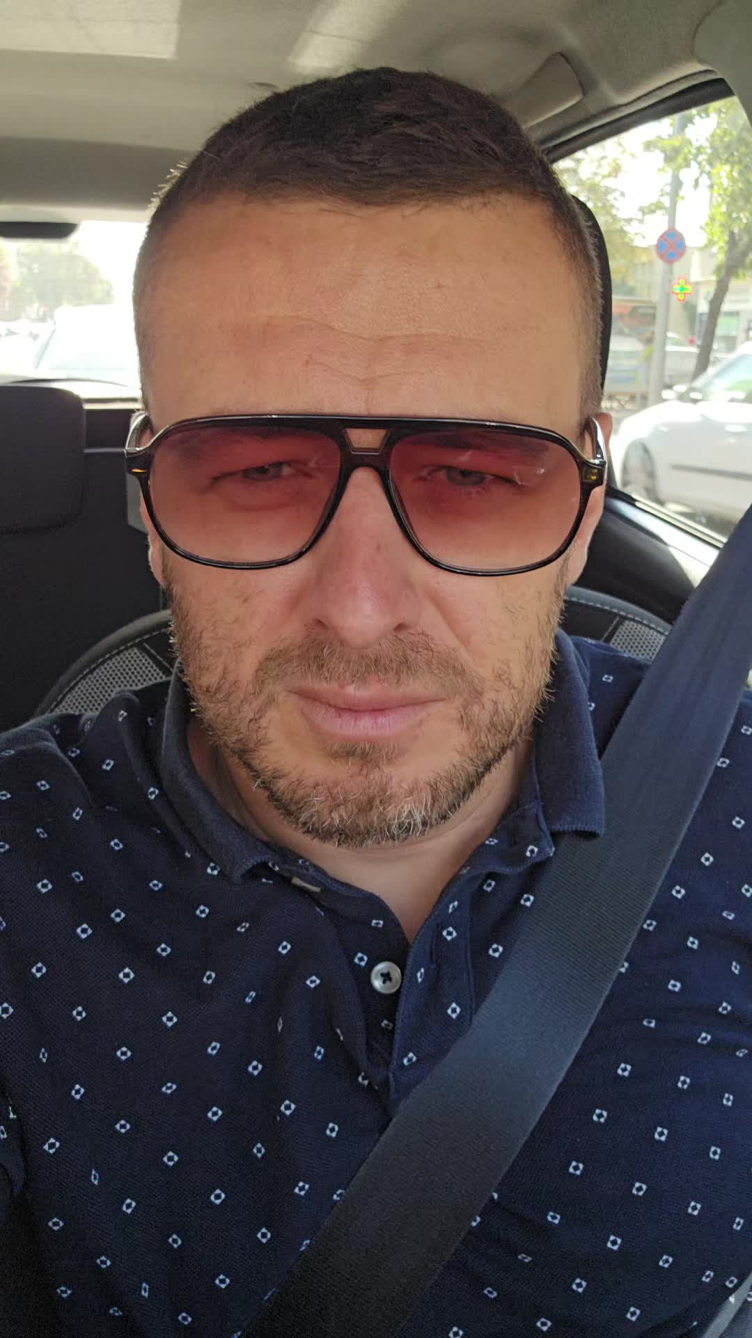 @baiatu' cu drona