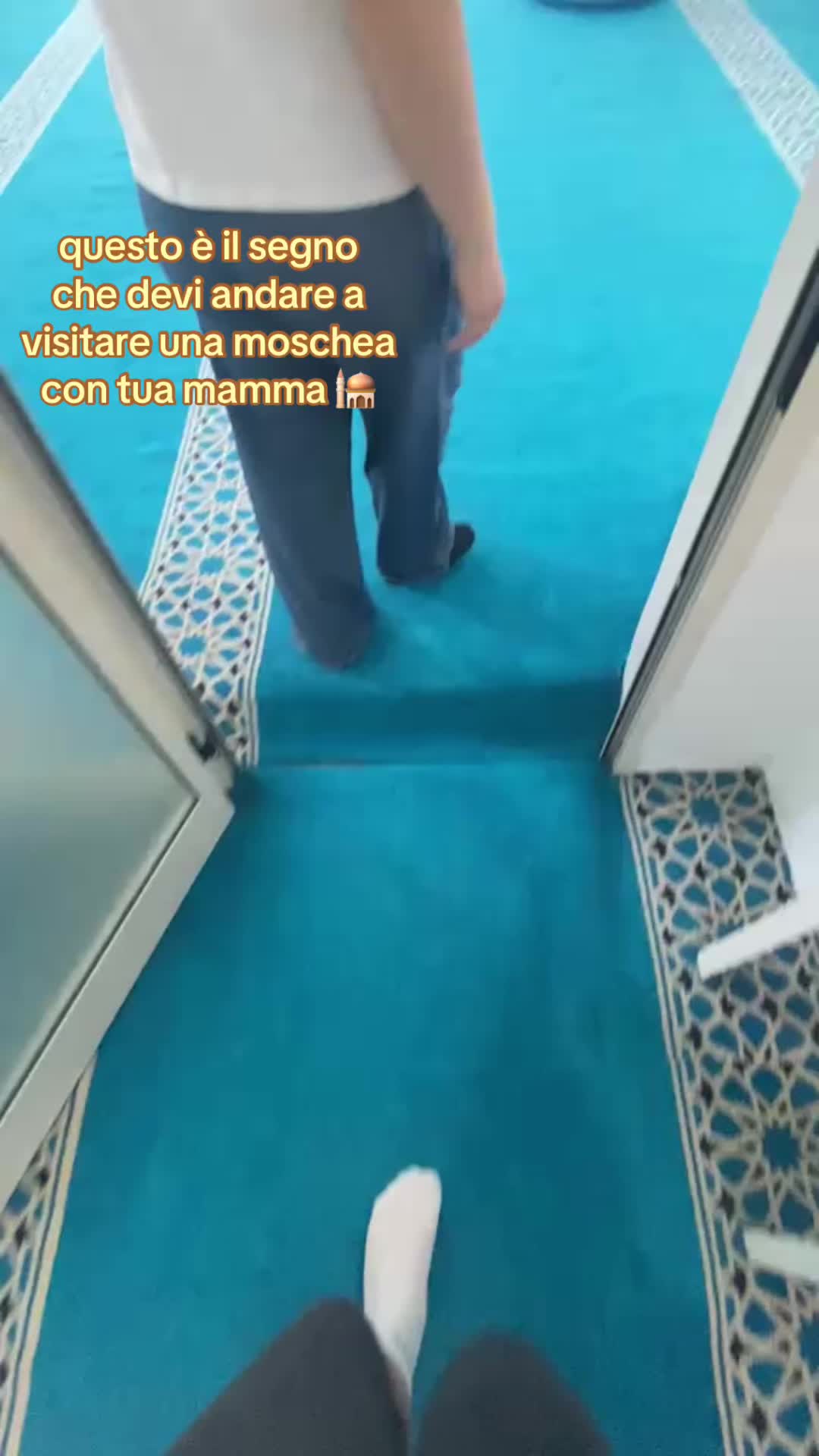 @Marii