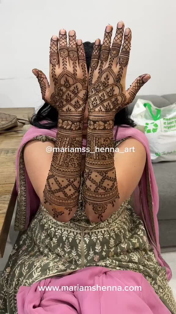 @mariams_henna_facepaint