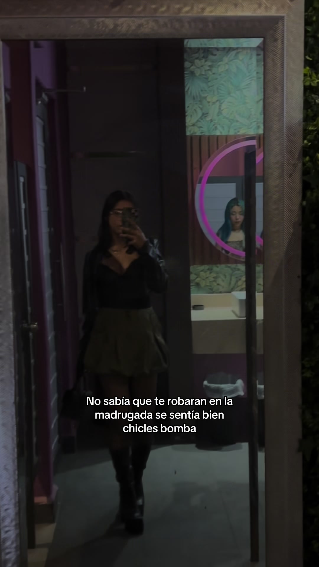 @Aniss⋆: ⋆★˚。 ⋆
