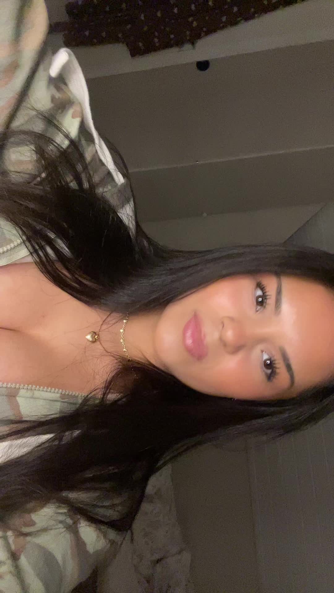 @aliciany