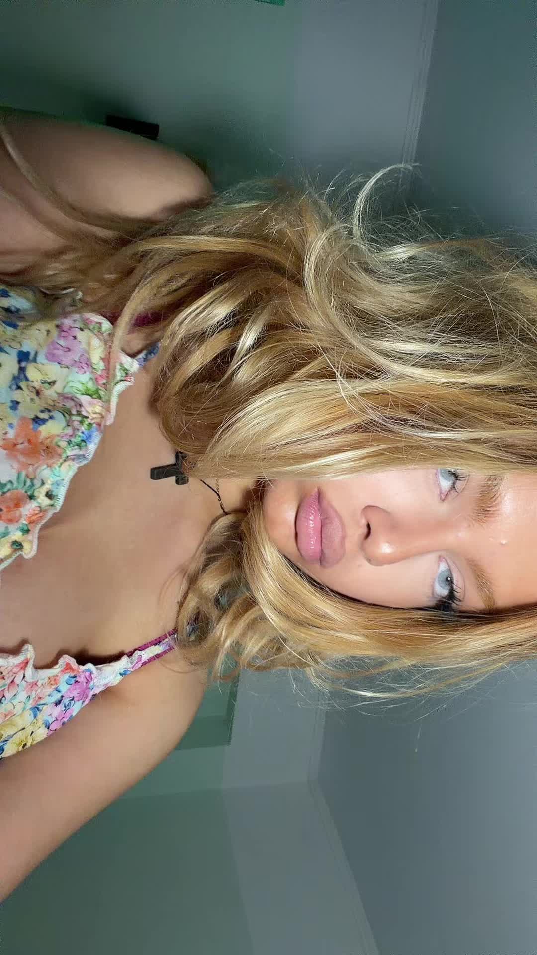 @mihaela___10
