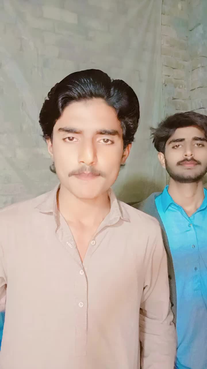 @Desi_boy
