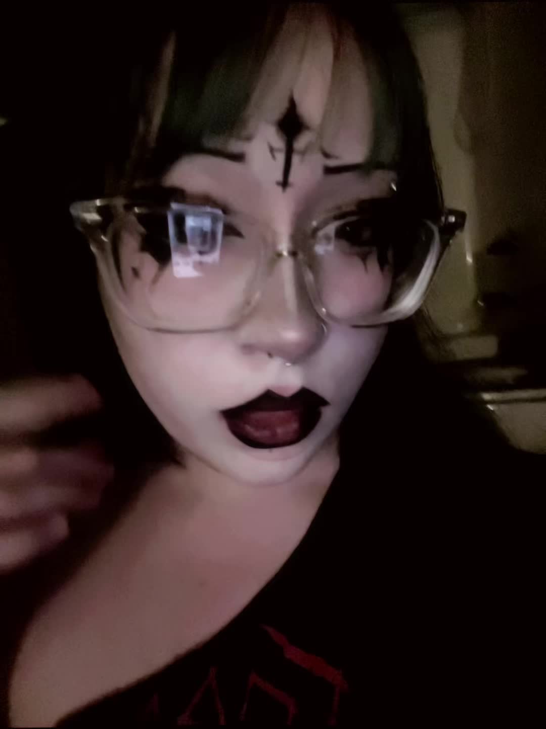 @v4mpyr3.x0