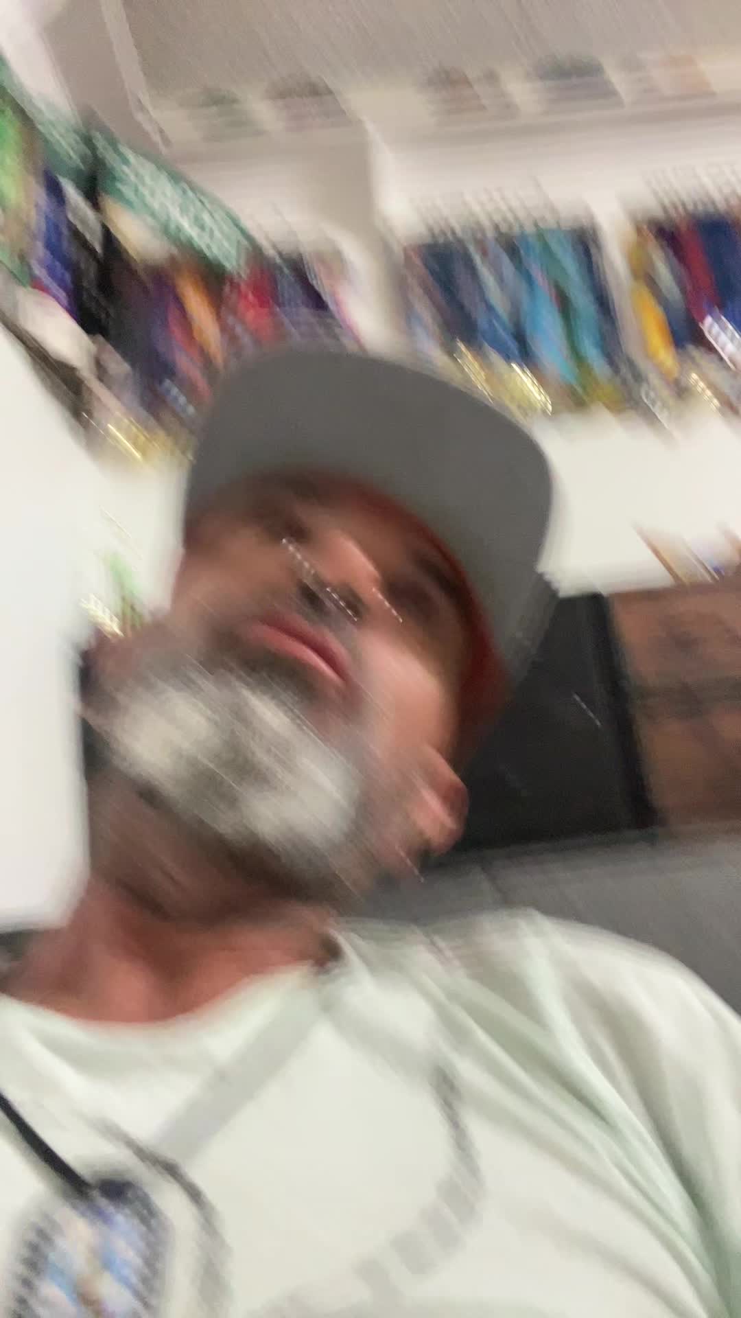 @Chpelopez