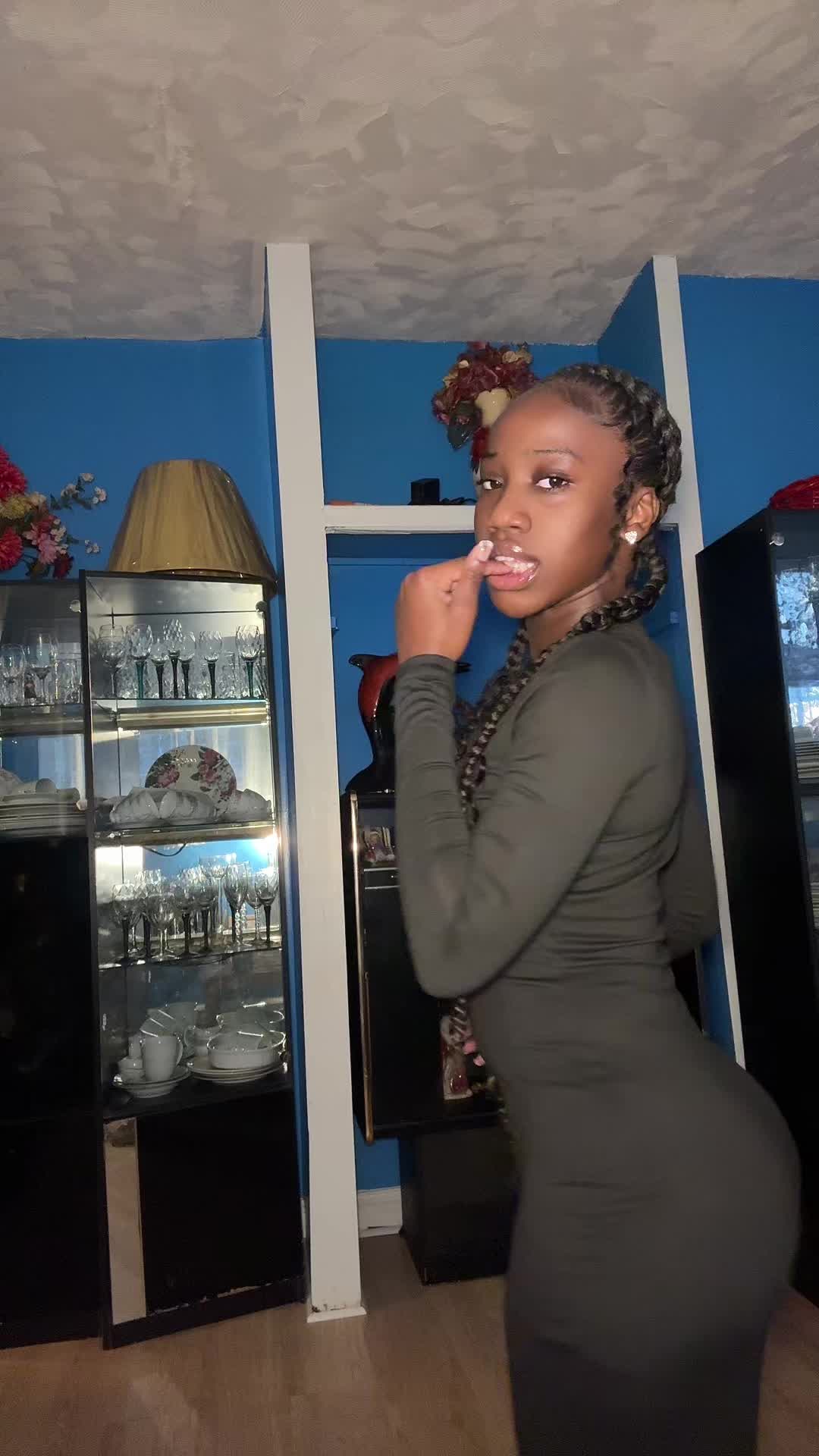 @bodytea_manda🫦🇯🇲