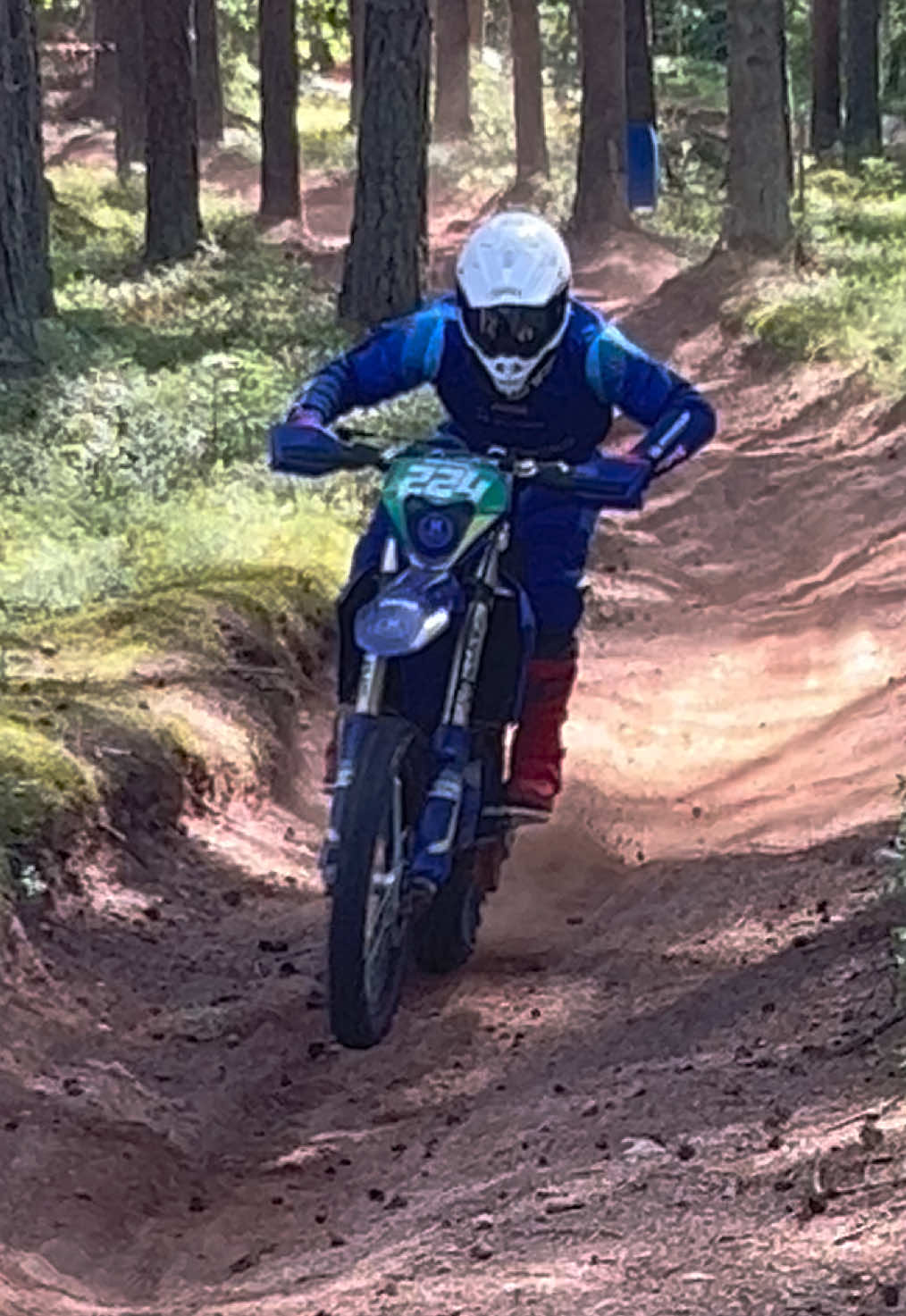 @HHRacingEnduroTeam