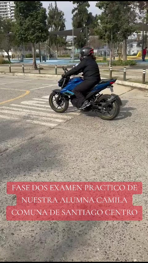 @CLASESDEMOTO.GIXXERMANIA