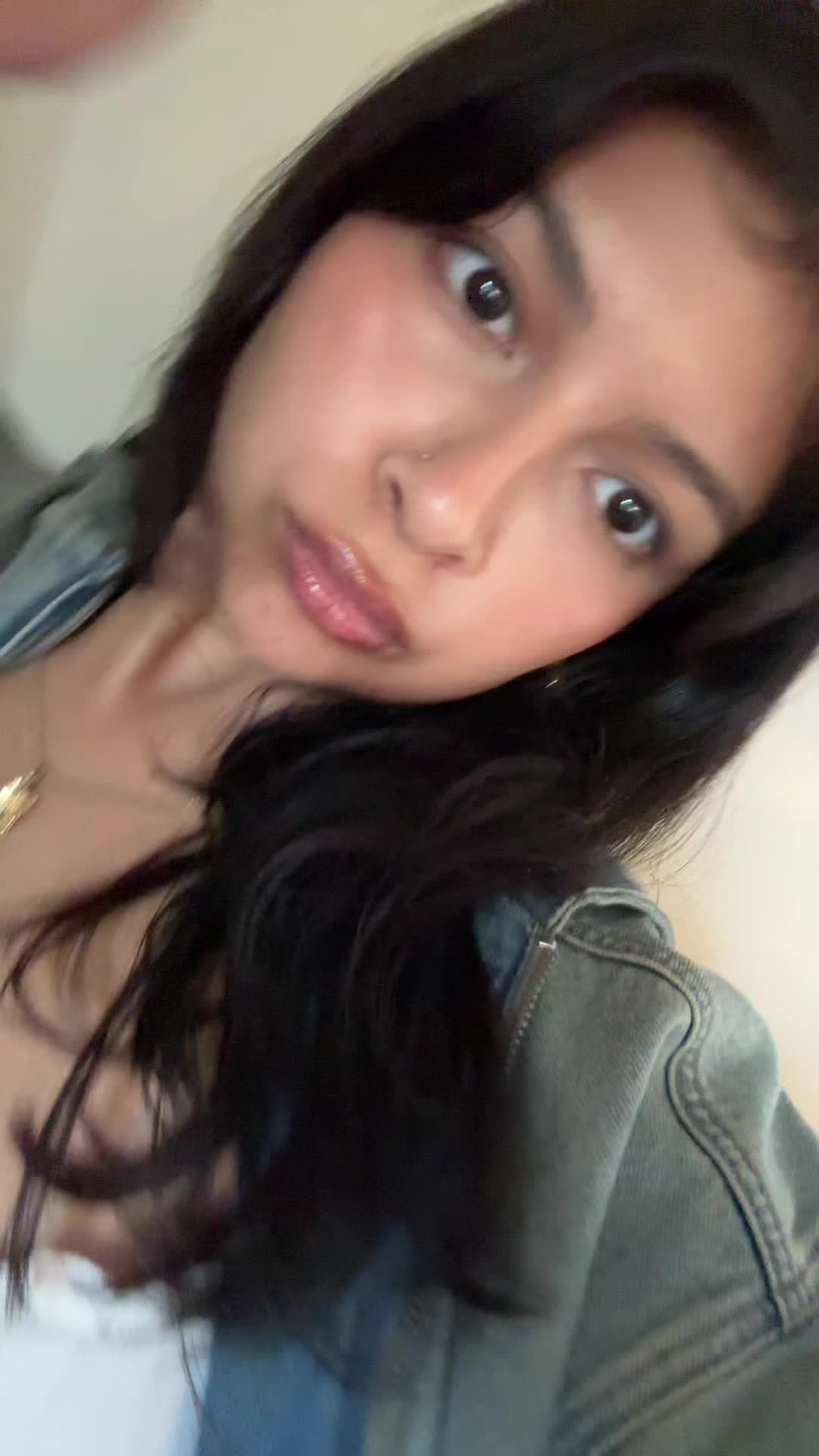 @selena 🌺