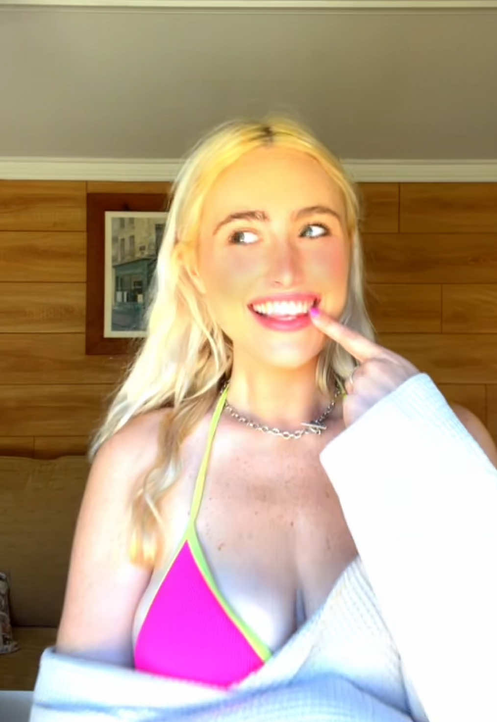 @Alexreel