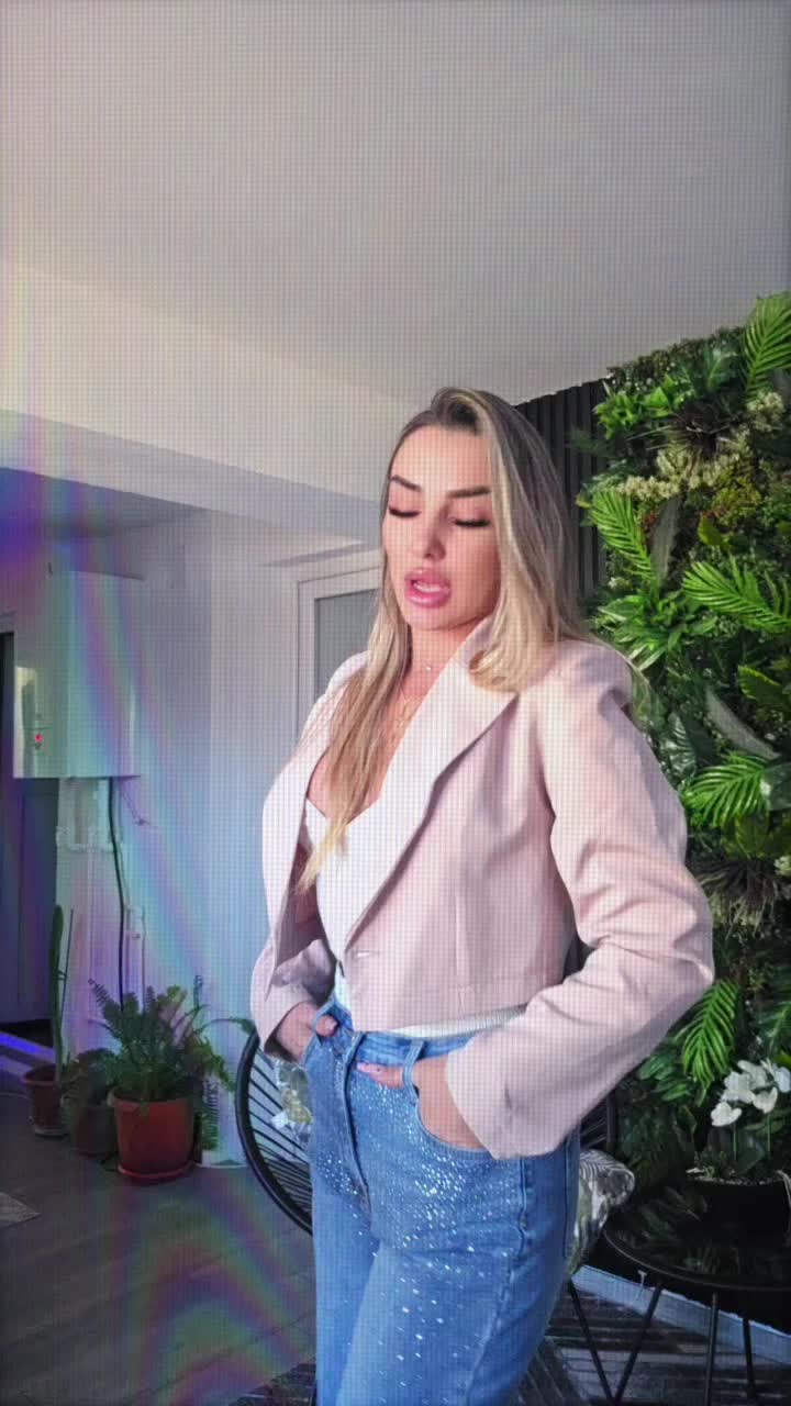@Alii Alina