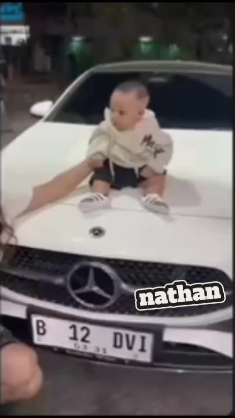 @nathan gemoy