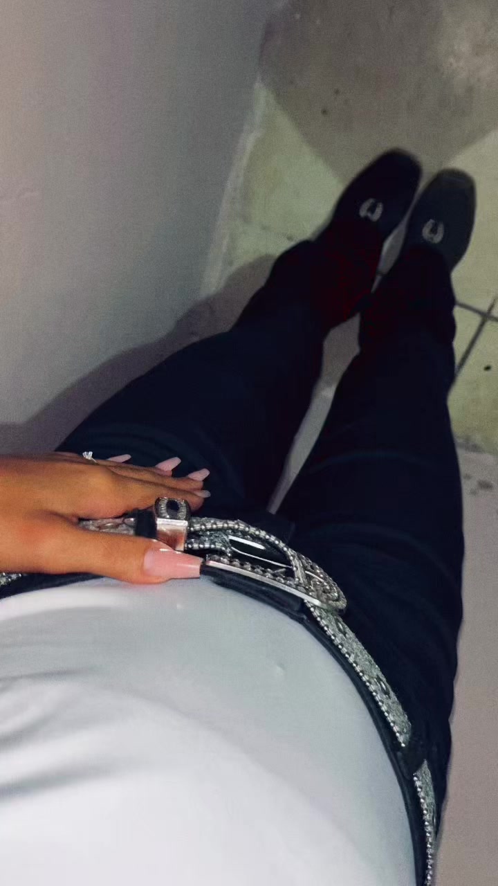 @Menina da titan 🩶