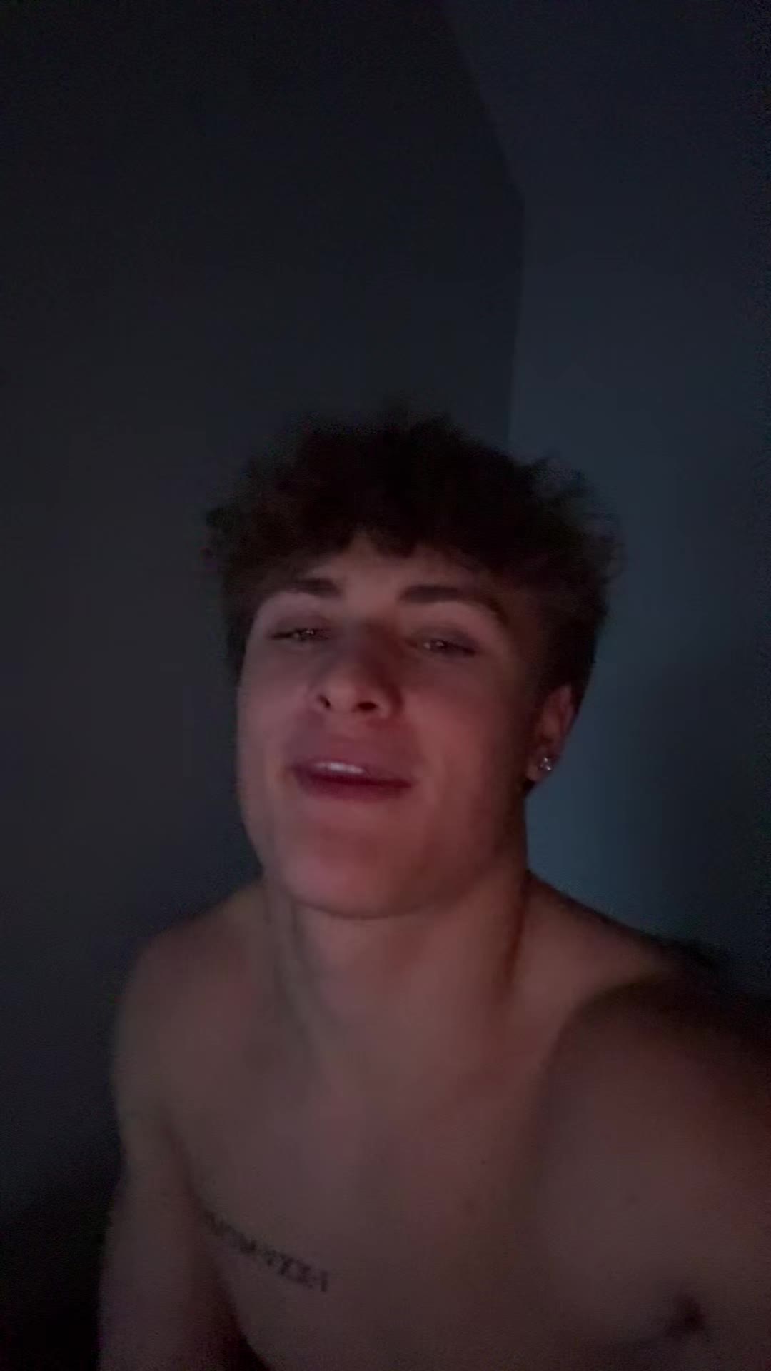 @j