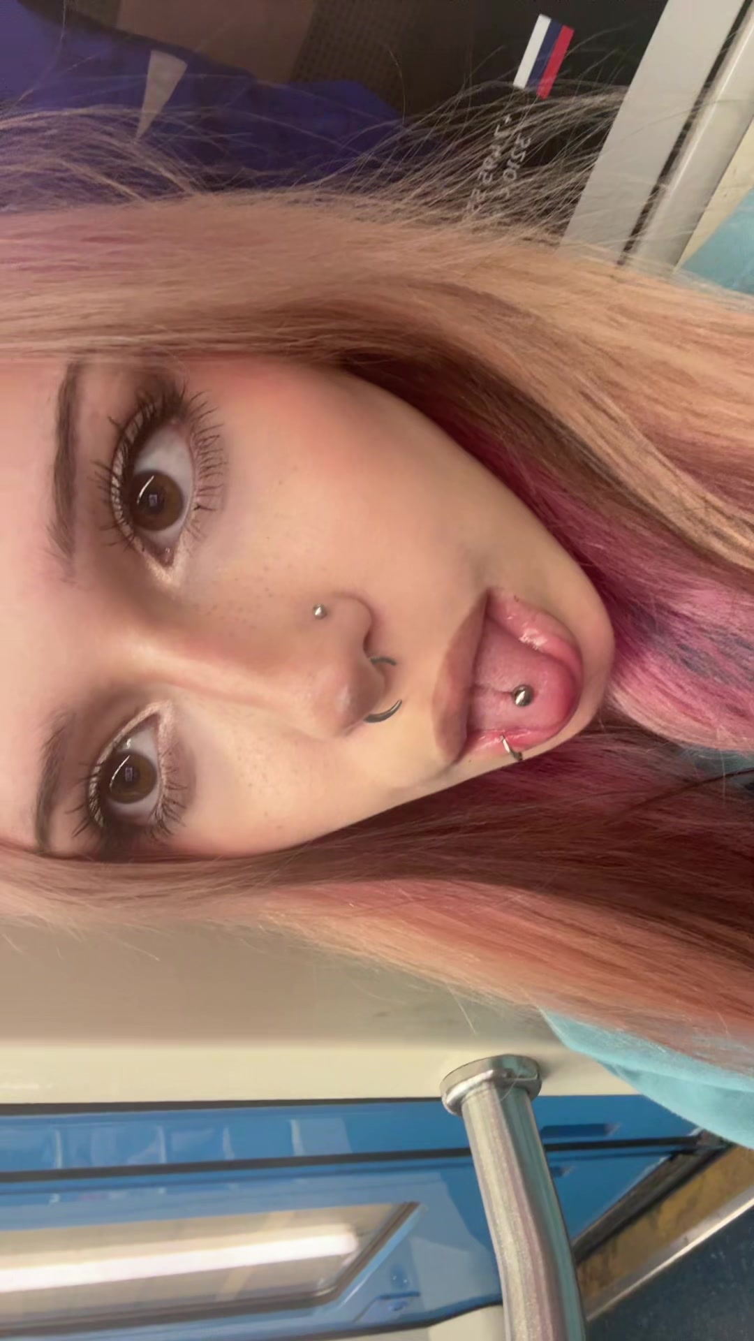 @xD