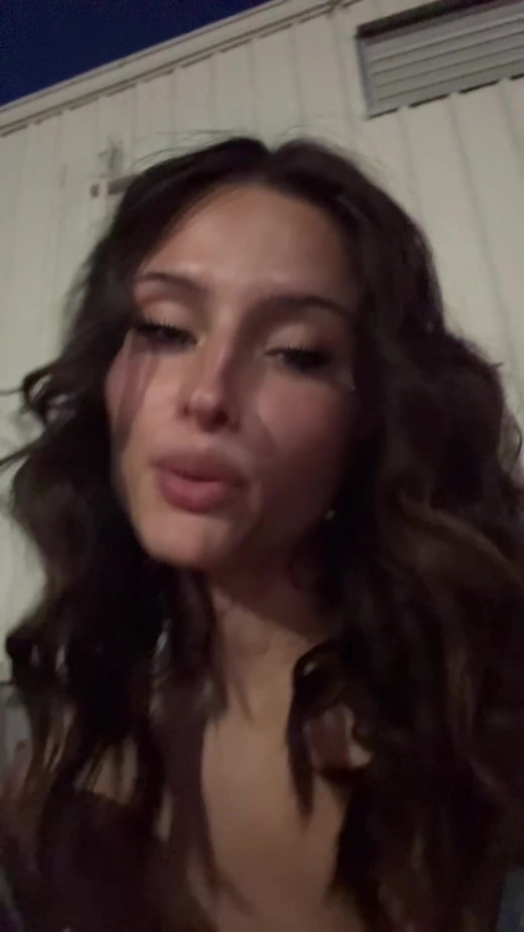 @𝒦𝓎
