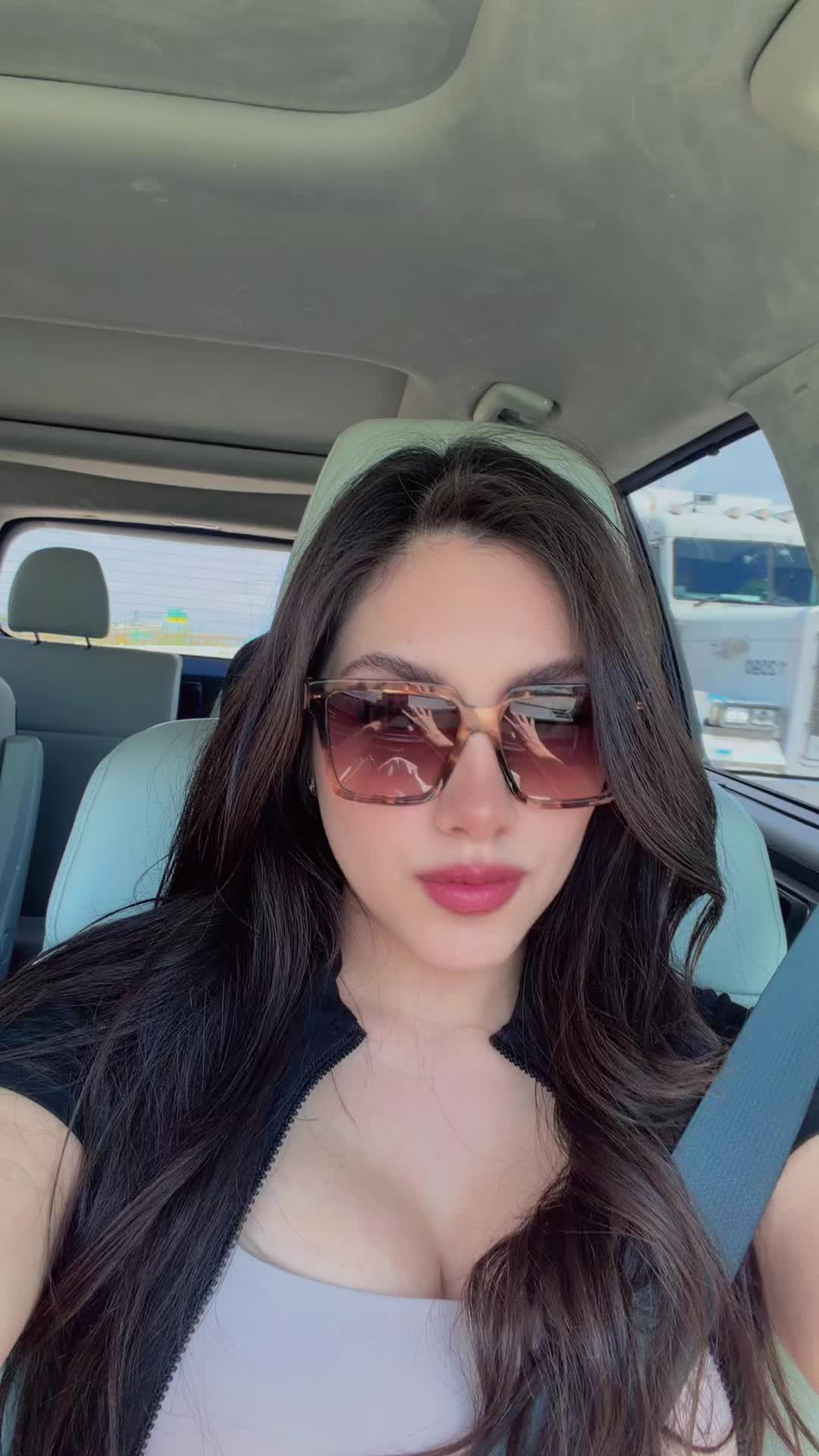@𝗥𝗲𝘆𝗻𝗮 𝗚𝗼𝘆𝘁𝗶𝗮