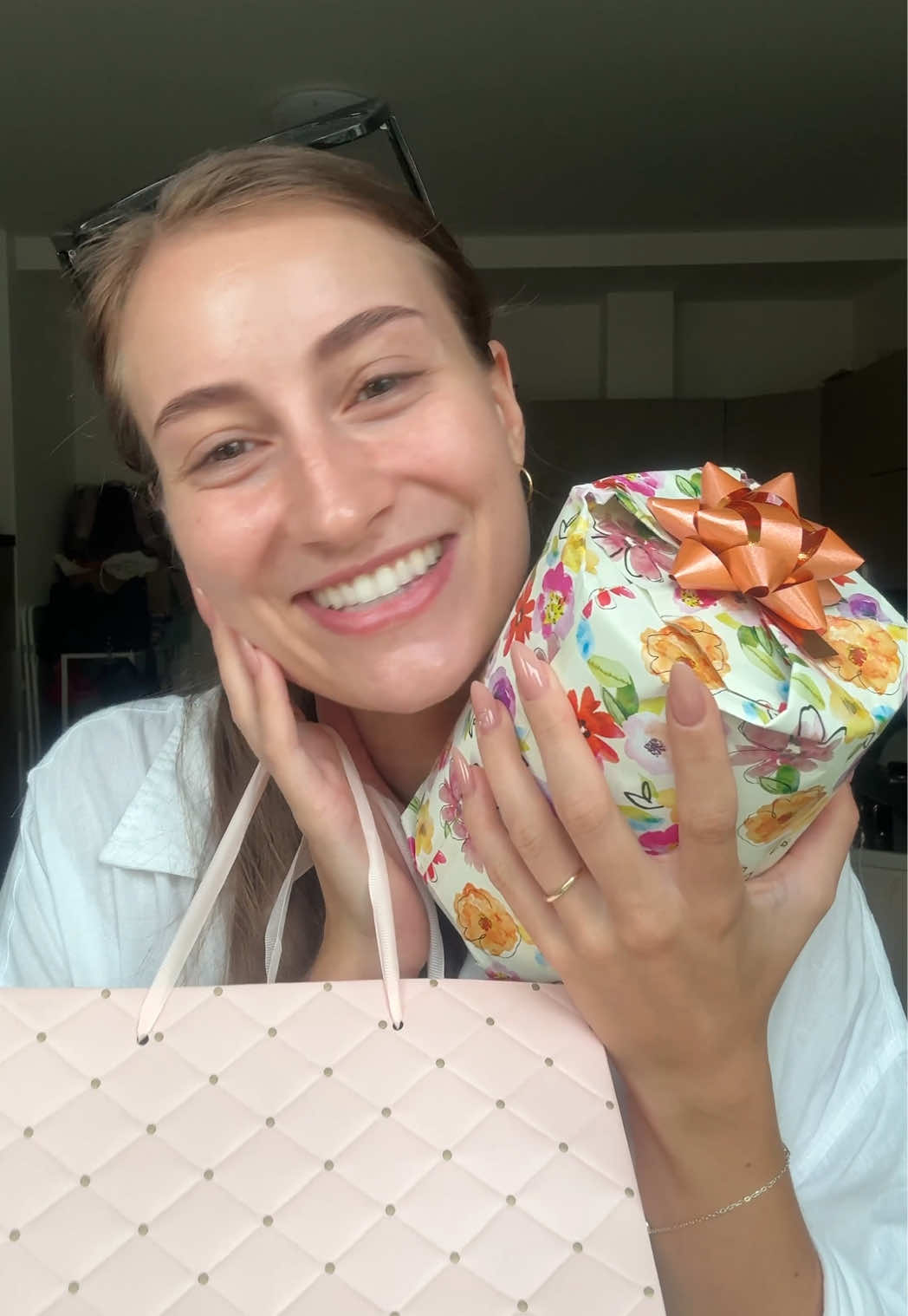 @Anika Menclová
