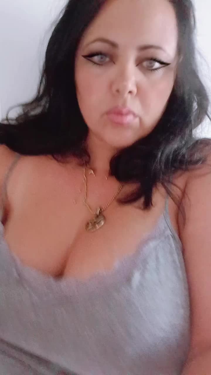 @Carmen De Rovertis