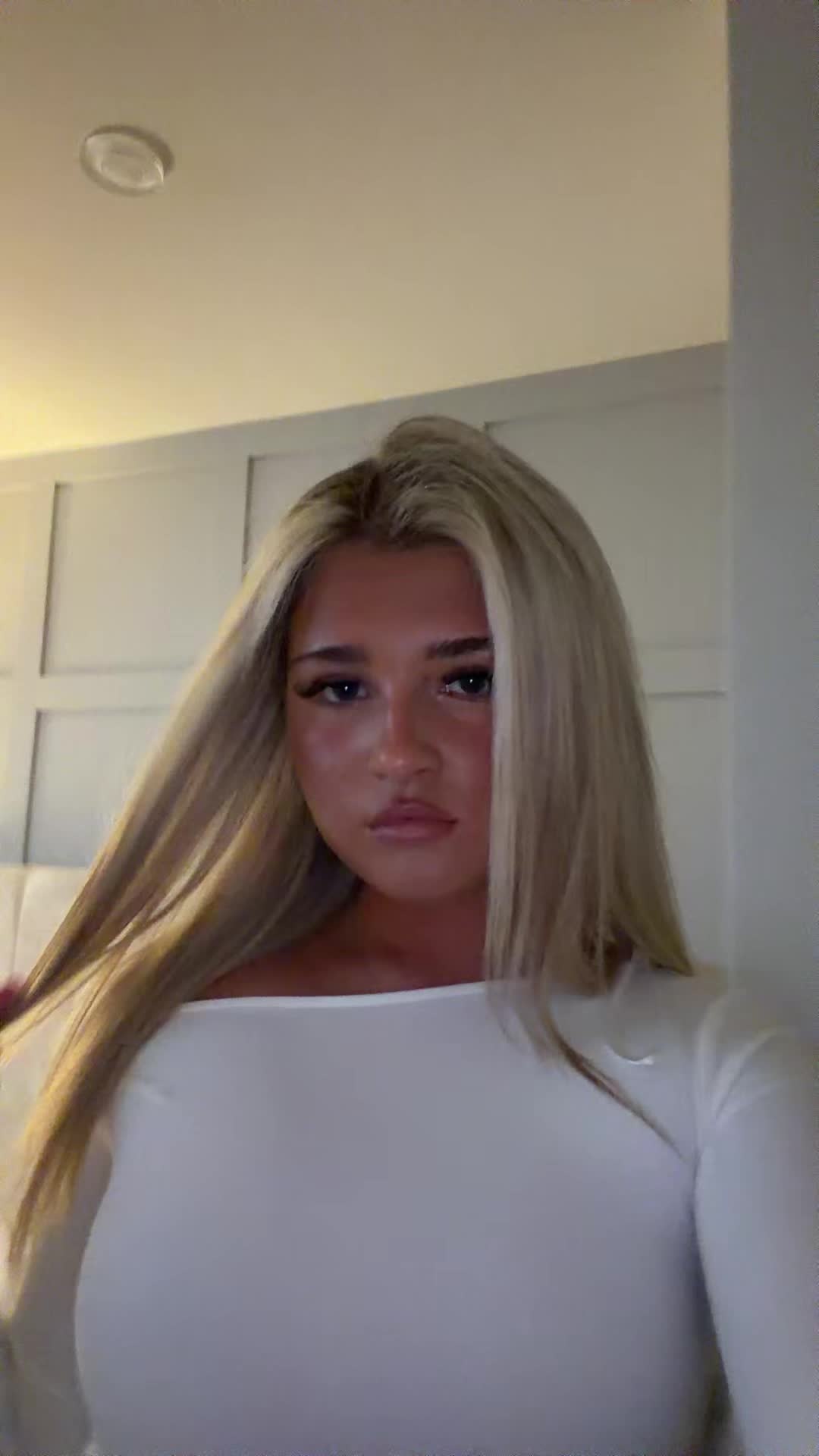 @𝐄𝐕𝐈𝐄💋🫦